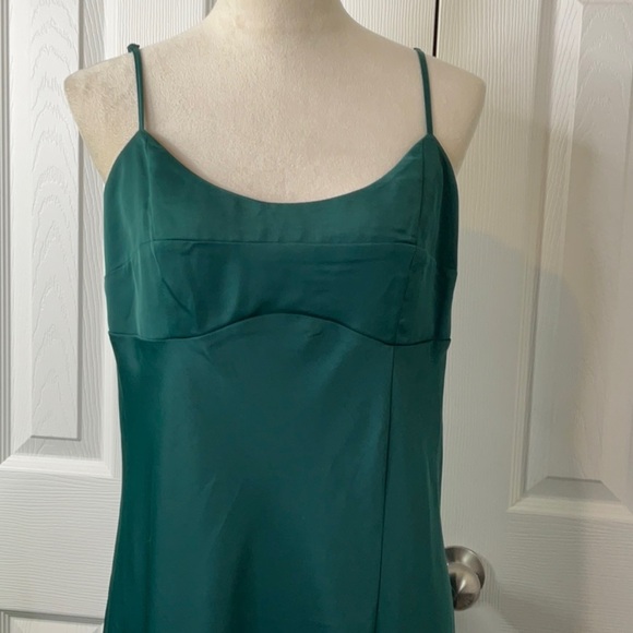 A New Day - Emerald Green Satin-like Dress Size M - Picture 6 of 14